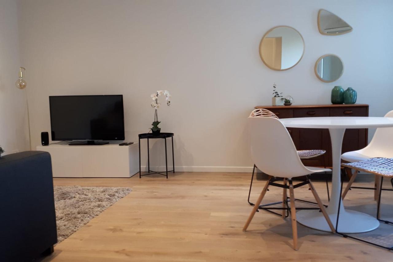 La Roseraie - Apartment 100M From Lake อานซี ภายนอก รูปภาพ